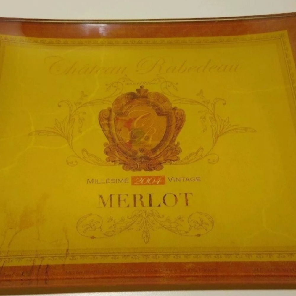 Prima Donna Chateau Rabedeau Merlot Art Glass Serving Plate (C16)